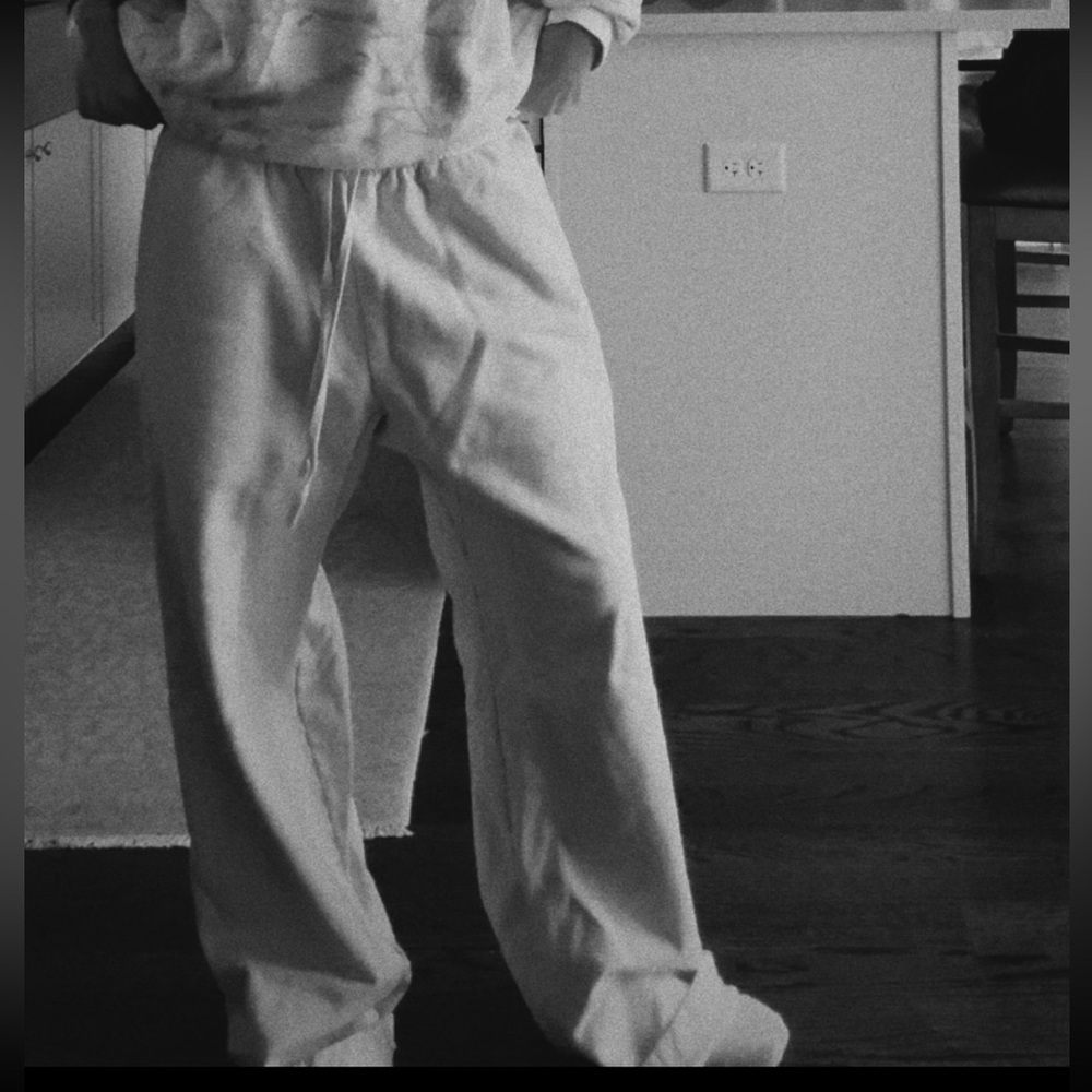 Elwood heavyweights straight leg sweatpants unisex - cream